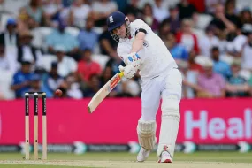 الهند تتقدم على إنجلترا في افتتاحية اختبار مثيرة