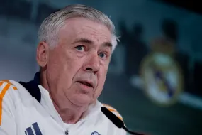 أنشيلوتي يفتح الباب أمام ألونسو- هل يخلفه في ريال مدريد؟