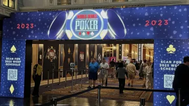 可以和朋友玩的德州扑克:2023 WSOP 扑克锦标赛战况回顾