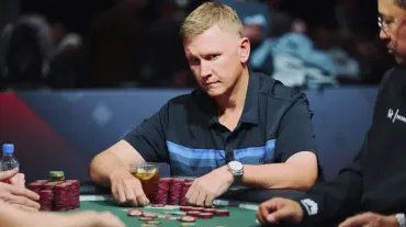 德州扑克竞技平台:本·兰姆赢得WSOP手镯：扑克中的技术与运气