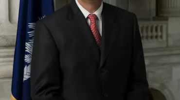 线上德州扑克平台有哪些禁忌:格雷厄姆参议员试图禁止在线扑克引发争议