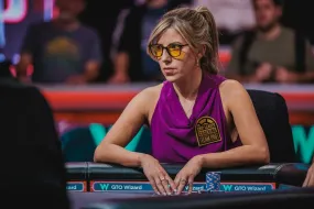 كريستين فوكسن تحصد سوار WSOP الخامس وتسطر اسمها في التاريخ