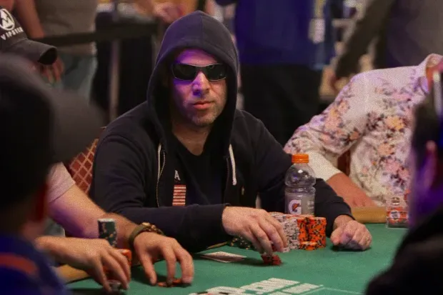 إقبال ضعيف ونخبة نجوم في اليوم الأول من بطولة WSOPE الرئيسية