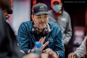 اعتزال فيل هيلموث لمين إيفنت WSOP بسبب الإرهاق- نهاية حقبة؟