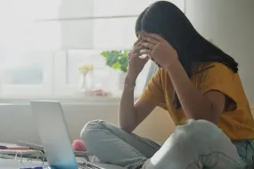 人工智能与学术韧性：教育的反思