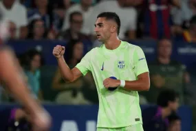 تحدي فيران توريس- هل يهدد عرش ليفاندوفسكي في برشلونة؟