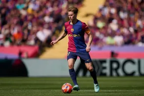 تجديد عقد دي يونج يقترب- راتب أقل وتأثير مالي على برشلونة