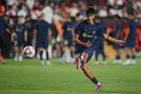 برشلونة في اليابان- مشاكل السفر وإستبعاد بيرنال