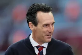 أستون فيلا يضم ليندلوف ويسعى لضم المزيد من النجوم