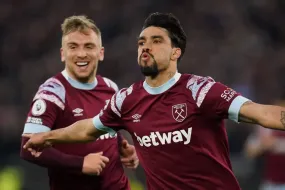 توتنهام يستهدف نجم وست هام باكيتا بعد كودوس؟