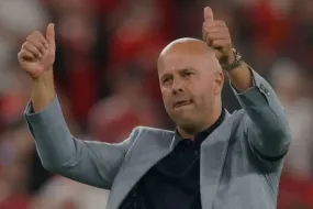 ليفربول يقترب من ضم غويهي- هل يهدد ذلك مكانة كوناتي؟