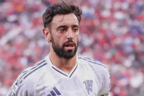برونو فرنانديز يرفض عرض النصر ويستمر مع مانشستر يونايتد