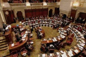 تصويت إيجابي لبوكر نيويورك على الإنترنت- هل يصبح حقيقة؟