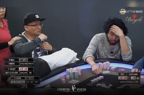 扑克牌局分析：WSOP冠军约翰·辛的翻牌噩梦