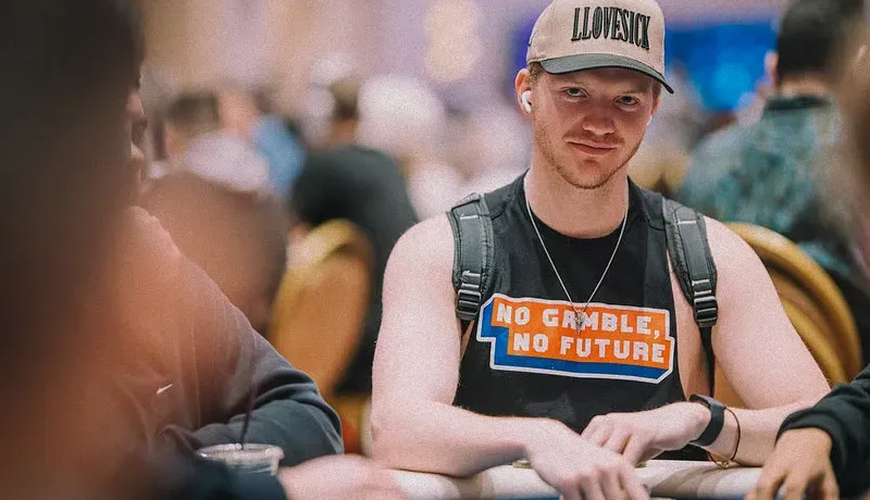 澳门赌场高额桌:扑克对赌:Landon Tice vs. Jeremy Becker 与世界扑克系列赛
