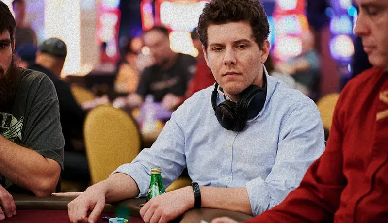 正规百家乐平台:Ari Engel刷新WSOP巡回赛戒指纪录，开启扑克新篇章