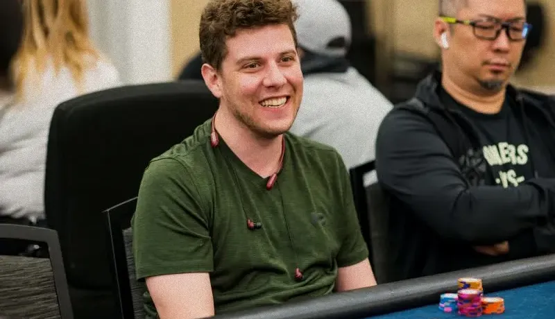 沉浸式荷官发牌:扑克传奇:阿里·恩格尔的WSOP与WSOPC之旅