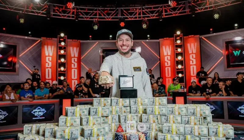 美女荷官教你玩:丹尼尔·韦恩曼赢得2023年WSOP主赛事冠军
