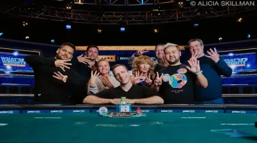 贝尼·格雷泽：WSOP赛事中连赢两枚手镯