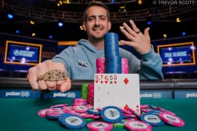 براد روبن يحقق الإنجاز- براسليت ذهبي خامس في بطولة العالم للبوكر 2025