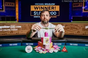 مايكل ويلكلو يفوز ببطولة المليون الغامض في سلسلة WSOP 2025