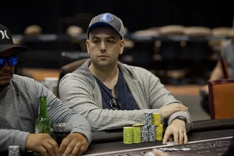 WPT Choctaw 比赛:莫里斯领跑,争夺冠军