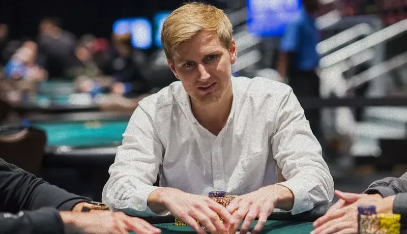 WPT Seminole Rock 'N' Roll 扑克公开赛:兰恩领先