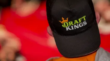 扑克快玩:前超模邦辰支持环保，DraftKings公布ESG计划