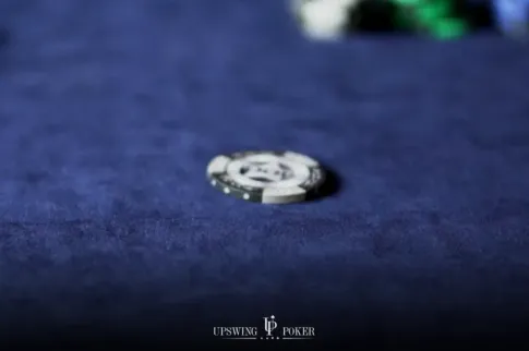 正规澳门真人荷官平台:扑克中的弱领先策略：隐藏多年的秘密