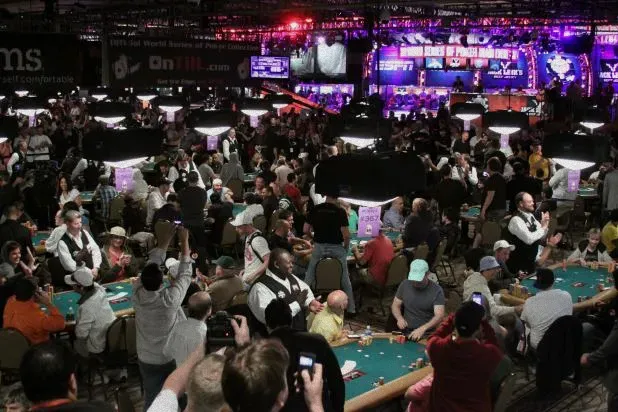 WSOP主赛事:泡沫、惊喜与未来的希望