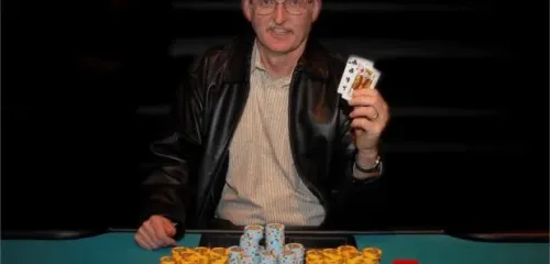 真人德州扑克在线玩:加里·克雷默在哈维太浩湖WSOP巡回赛中获胜