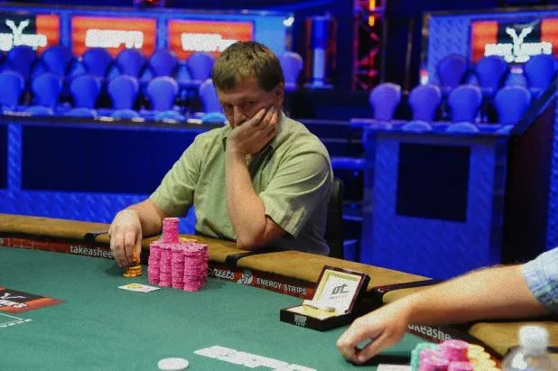 德州注册送:米奇·肖克在 WSOP 混合底池限额锦标赛中夺冠