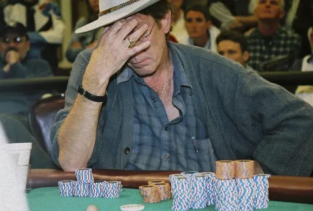 德州扑克不用充钱就能玩:WSOP：第二名的故事，扑克中的胜负与回忆