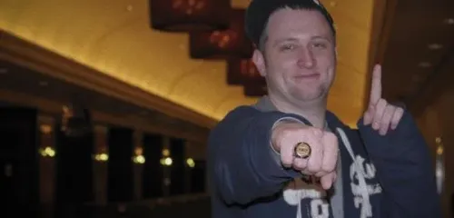免费德州扑克游戏下载:WSOP巡回赛哈拉斯圣路易斯站：赛事回顾