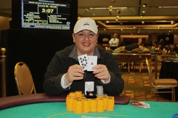 德州扑克任务:哈拉斯度假村大西洋城WSOP女子赛事:Dawn Wilno夺冠