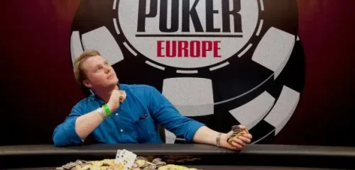 真人德州扑克线上:2011 WSOP 欧洲站：安德鲁·欣里希森夺冠，创造历史